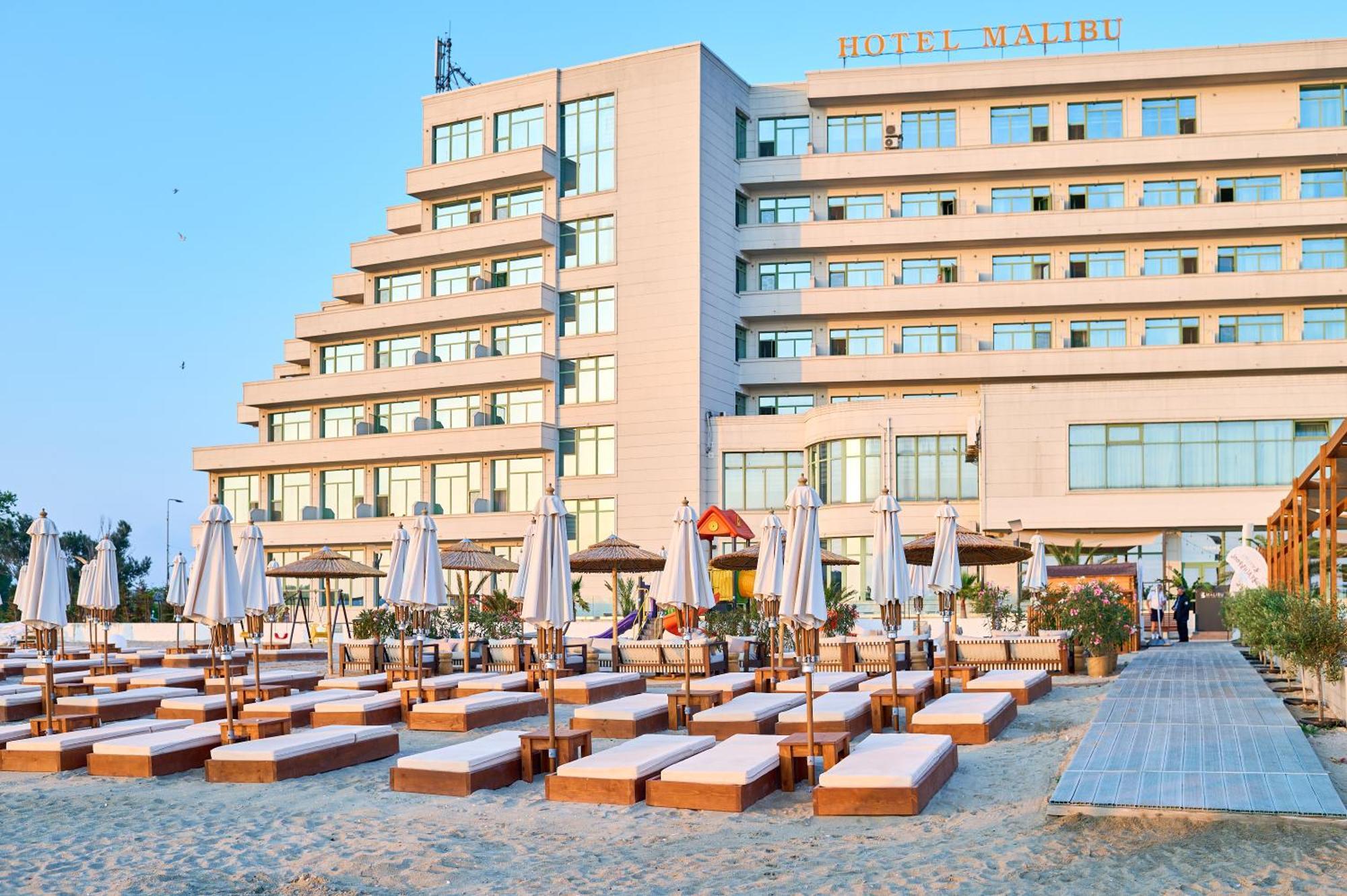 Hotel Malibu Mamaia Kültér fotó