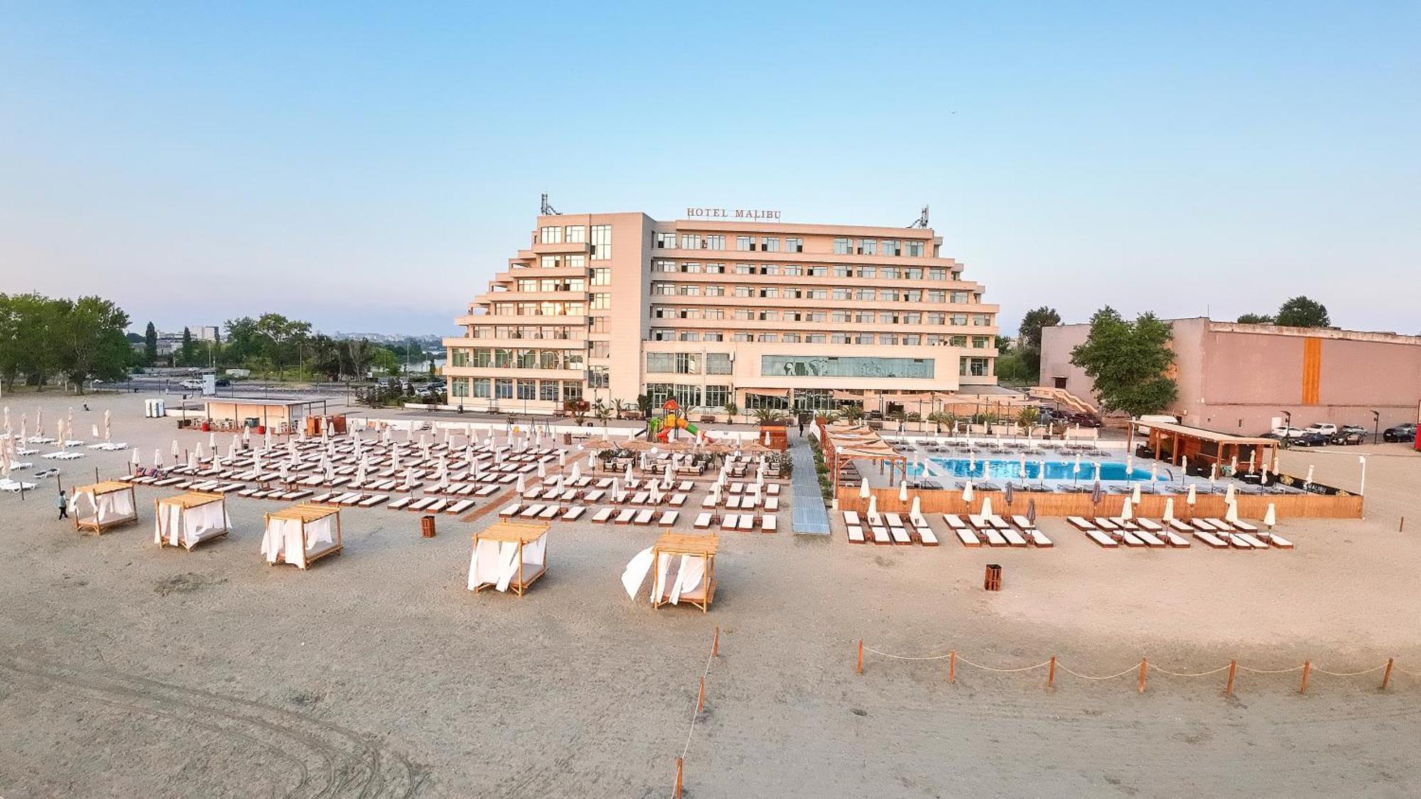 Hotel Malibu Mamaia Kültér fotó