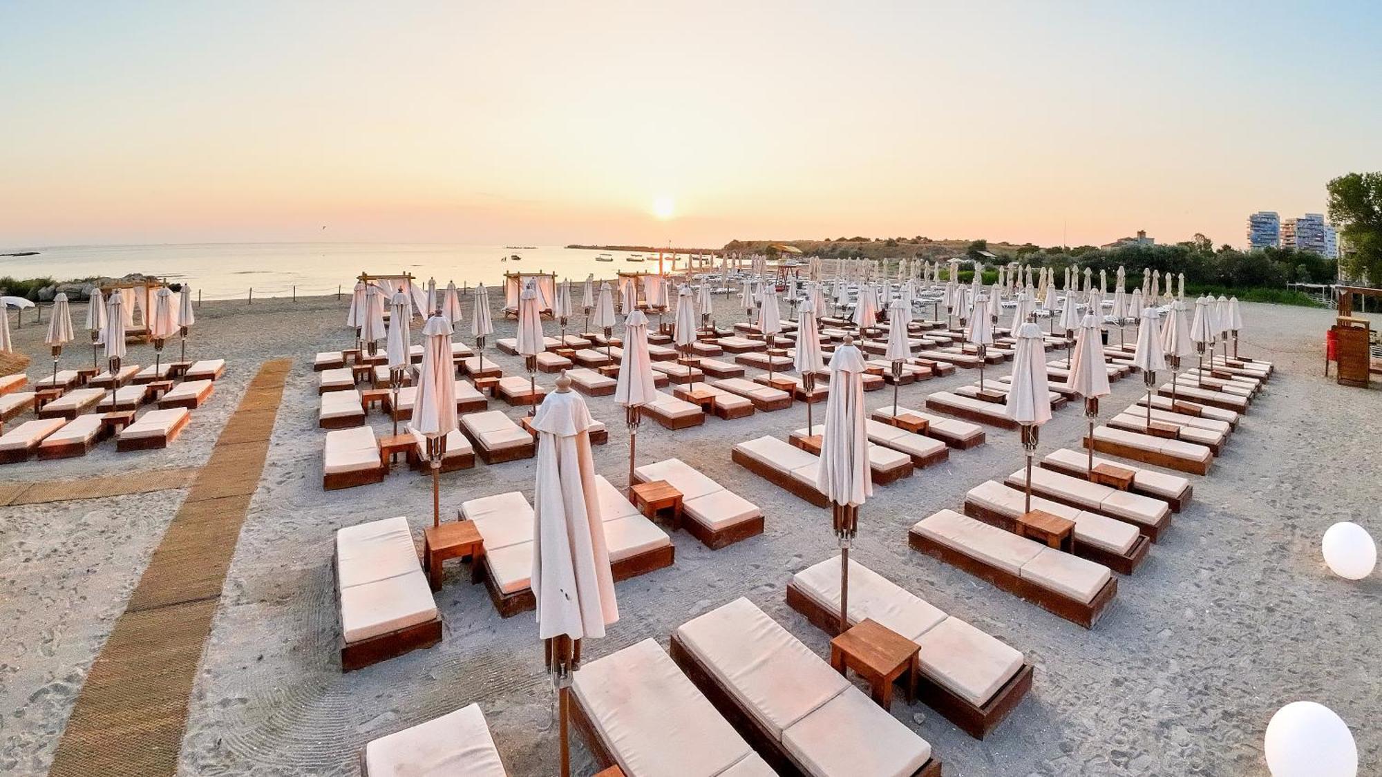 Hotel Malibu Mamaia Kültér fotó