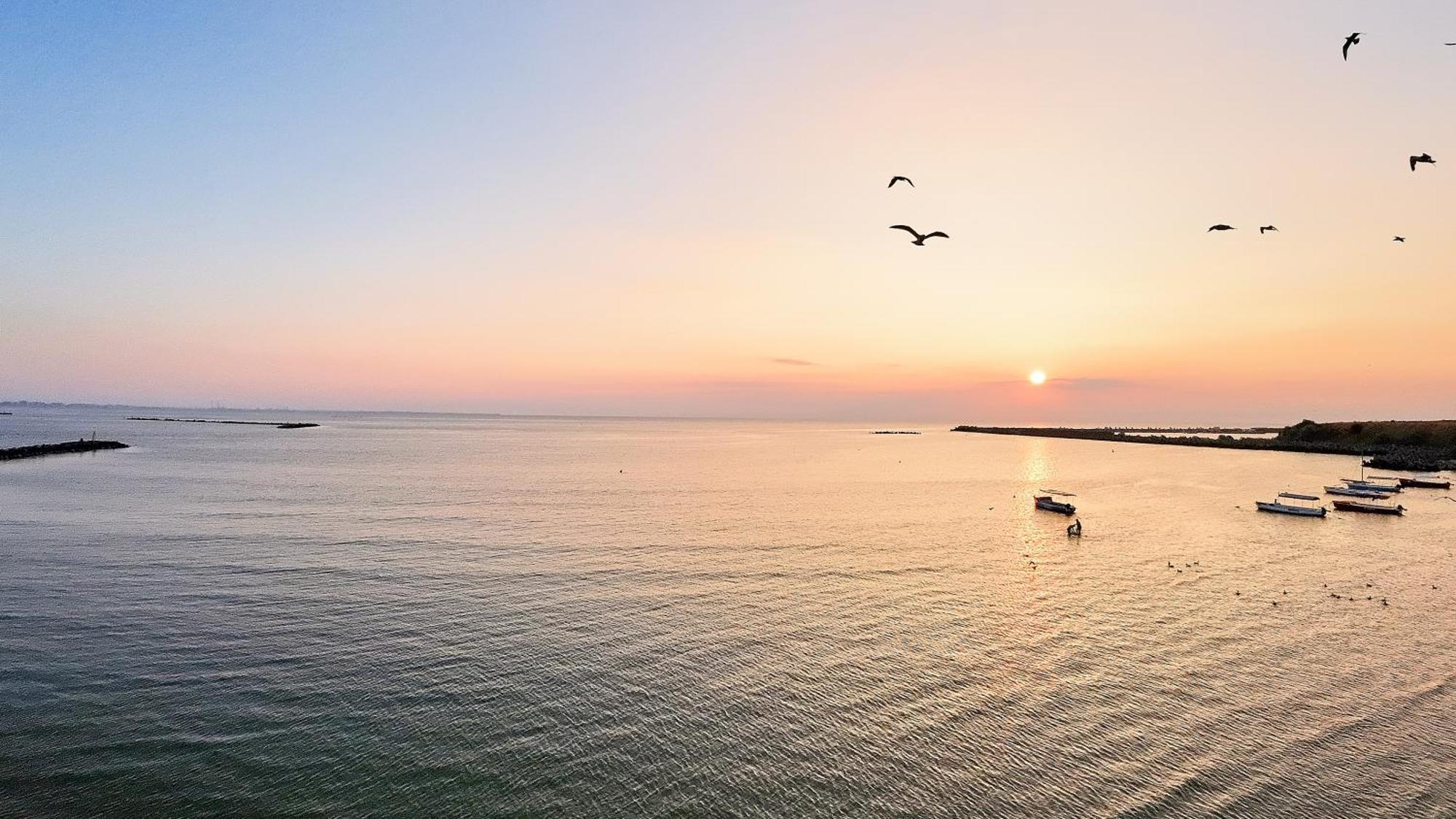 Hotel Malibu Mamaia Kültér fotó